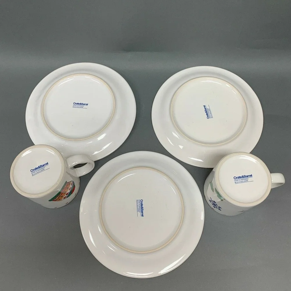 Crate & Barrel‎ Christmas Salad Plates Mugs Designed By Julia Bullmore VGUC